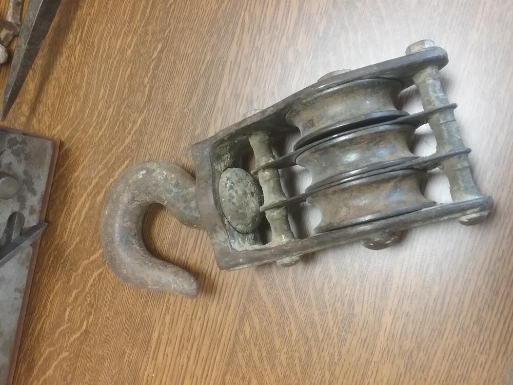 POULIE TRIPLE ANCIENNE