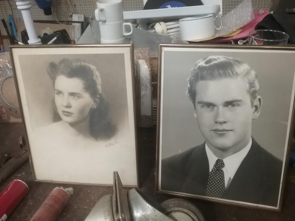 PAIRE DE CADRES PHOTO US ANCIENS