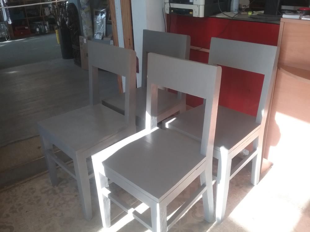 4 CHAISES BOIS MASSIF GRISES