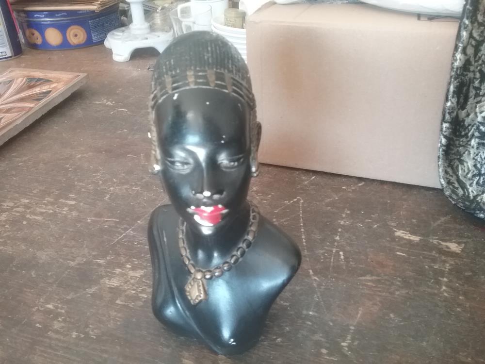 BUSTE AFRIQUE