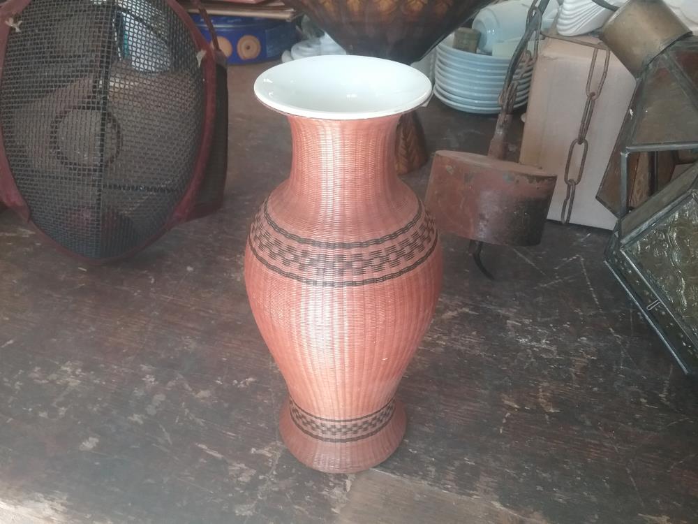 VASE PAILLE 