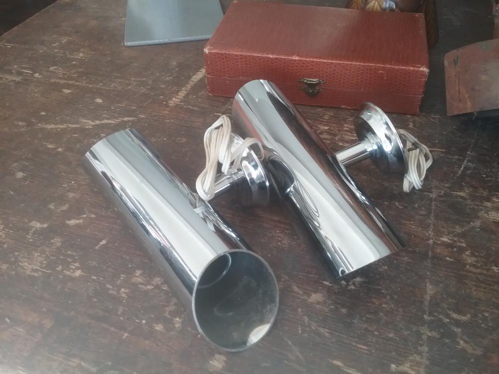 PAIRE D'APPLIQUES CHROME 