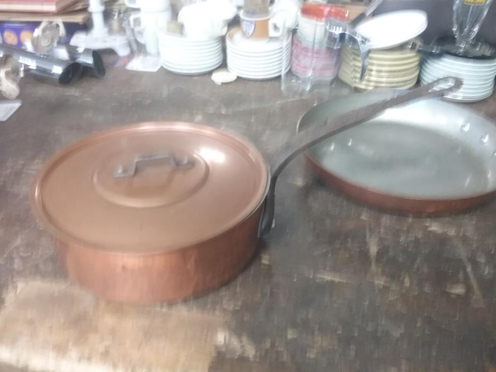 SAUTEUSE CUIVRE ETAME COUVERCLE
