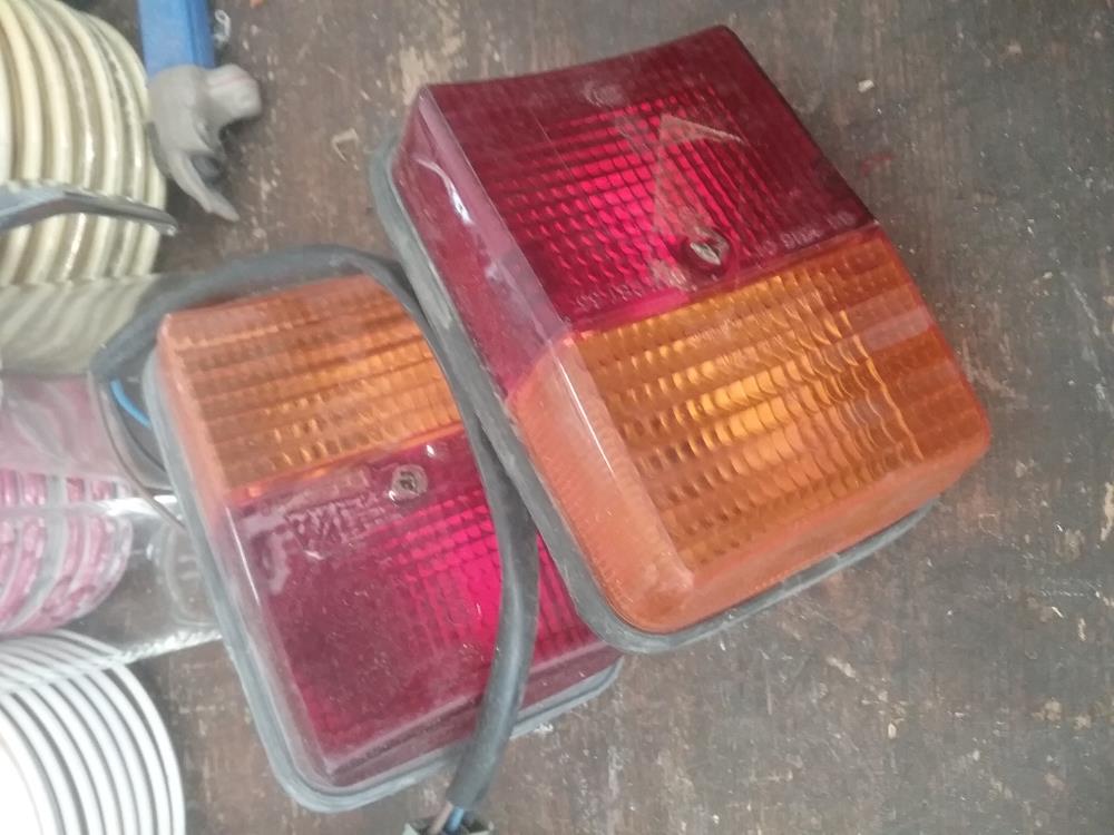 PAIRE DE FEUX MEHARI CITROEN