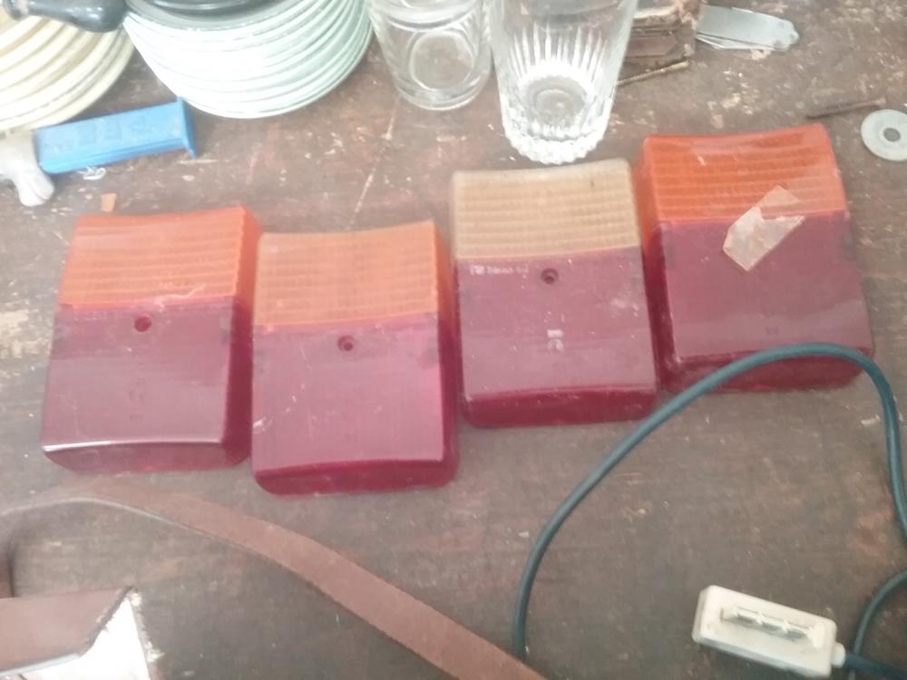 CABOCHON FEUX MEHARI