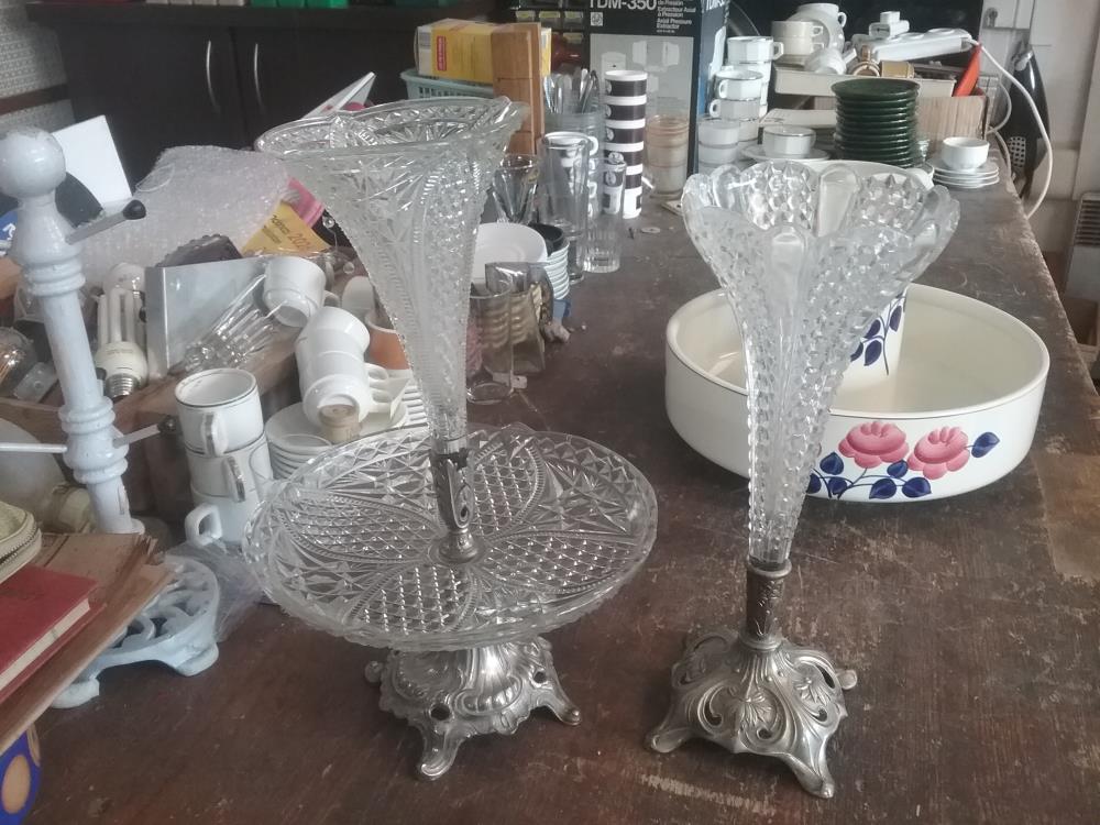 VASE VERRE  ET REGULE