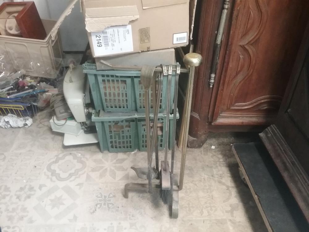 SERVITEUR DE CHEMINEE COMPLET DORE