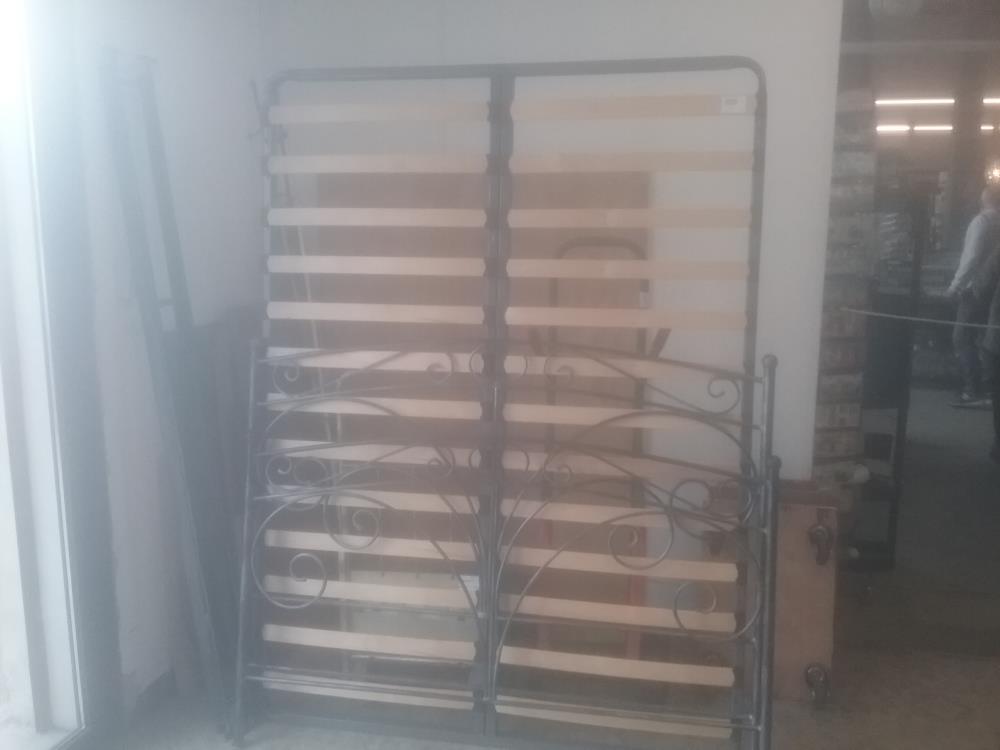 LIT 140X190 FF ET SOMMIER 