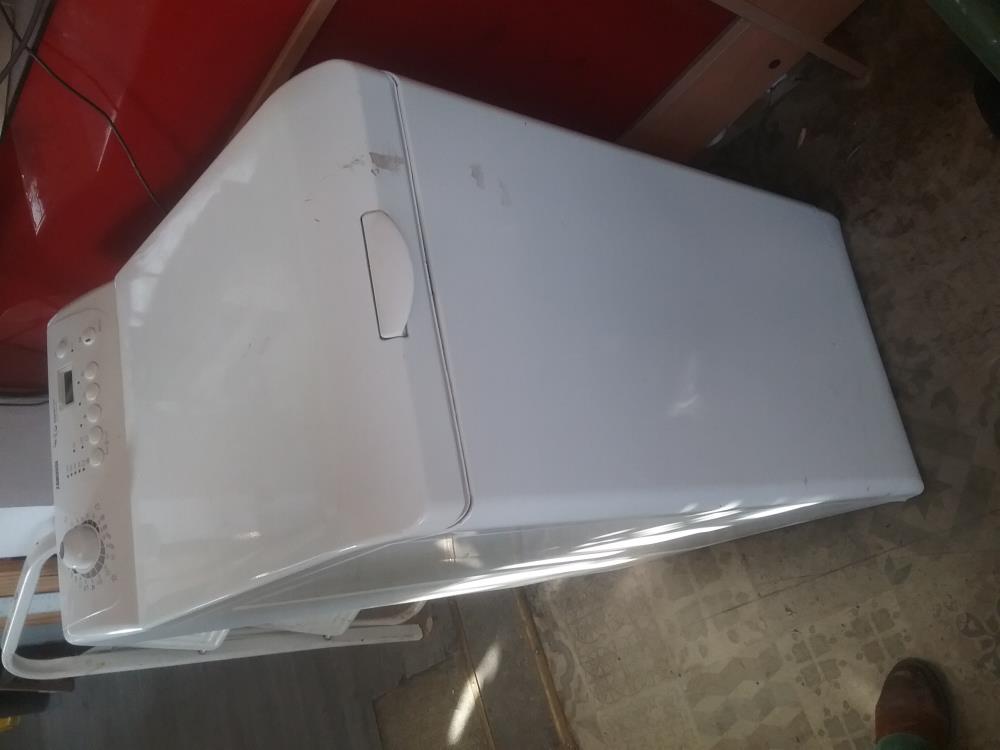 MACHINE A LAVET ZANUSSI 1200T