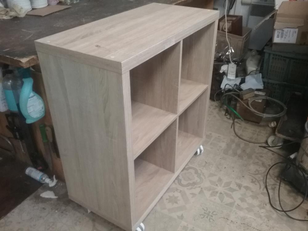 MEUBLE RANGEMENT 4 CUBES