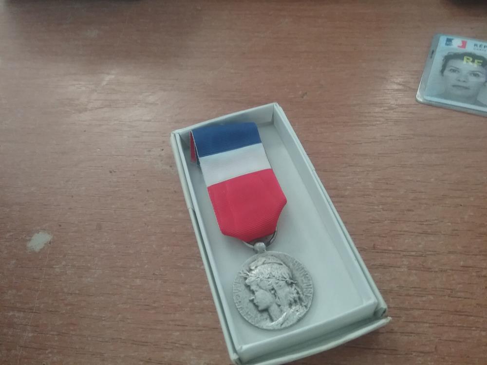 MEDAILLE DU TRAVAIL