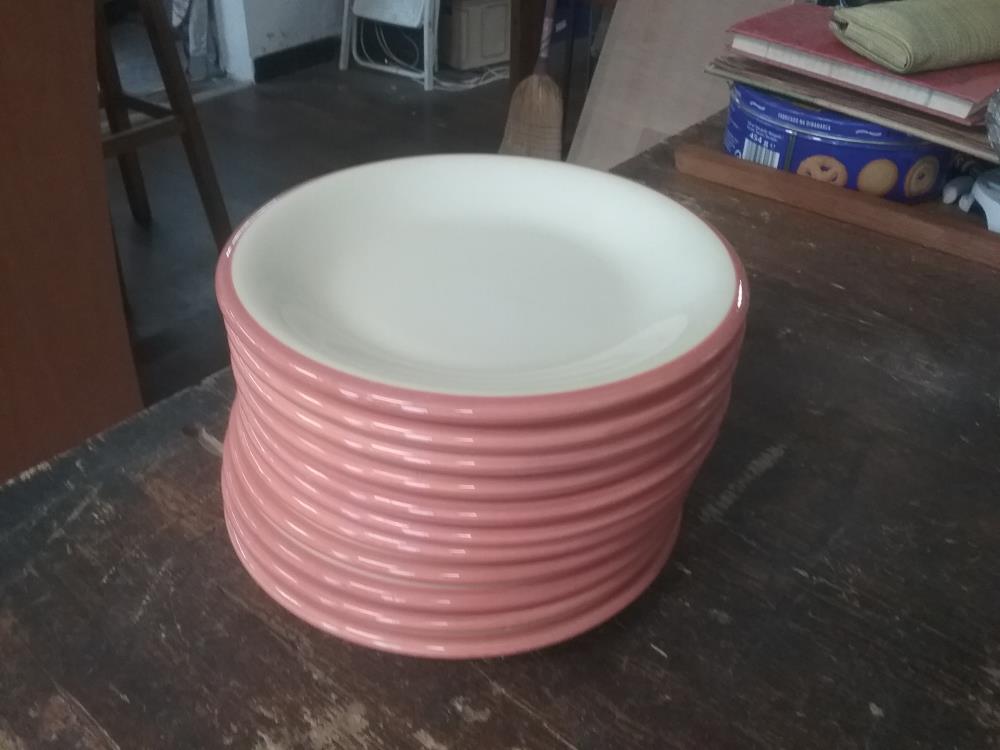 11 ASSIETTES A DESSERT ITALY