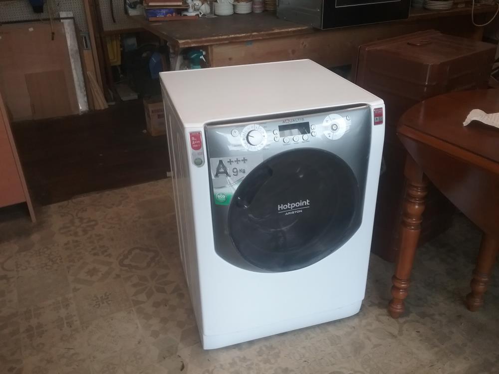 LAVE LINGE ARISTON 9KG 1400T