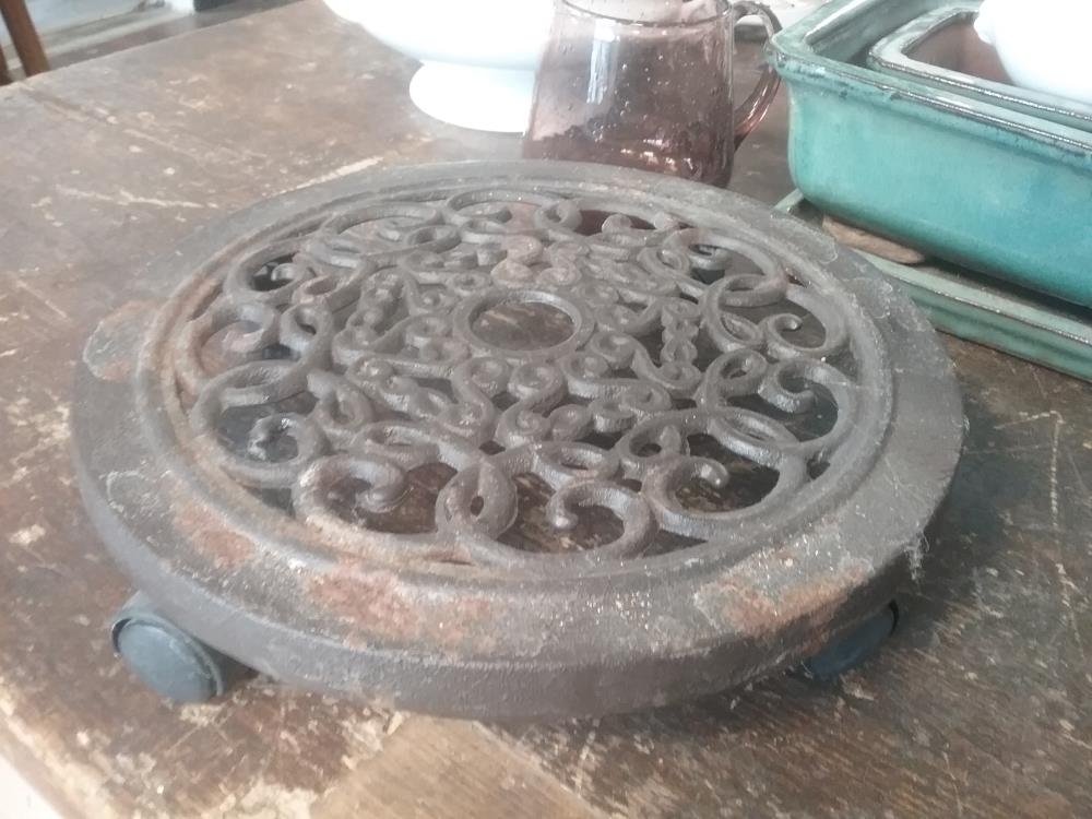 SUPPORT POT DE FLEUR