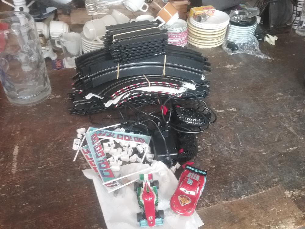 CIRCUIT VOITURE EN L'ETAT