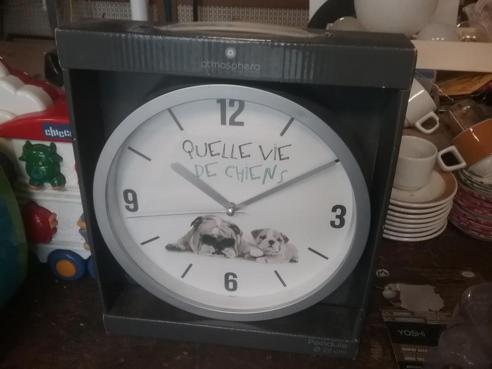 HORLOGE CHIEN 
