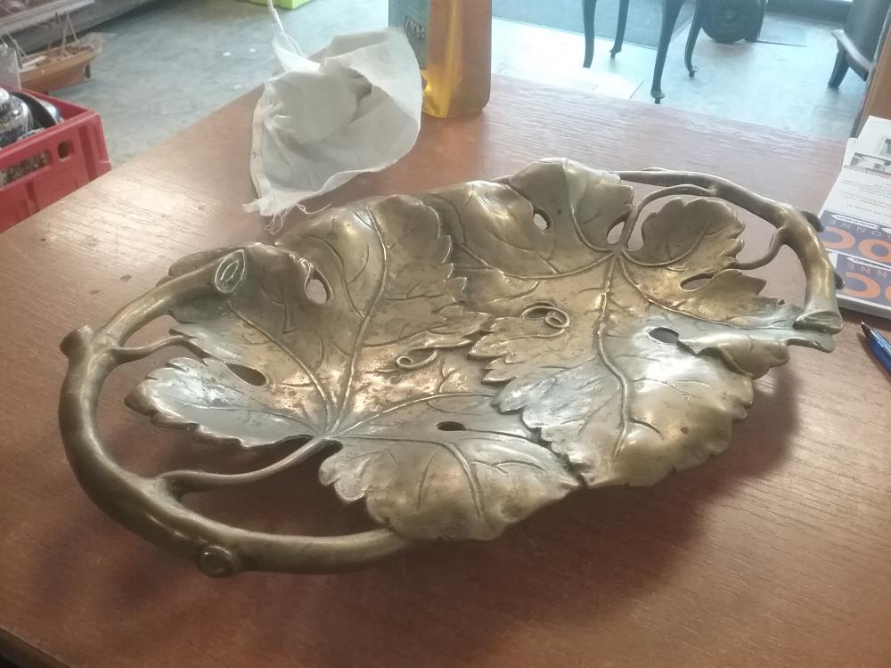 COUPE BRONZE ART DECO