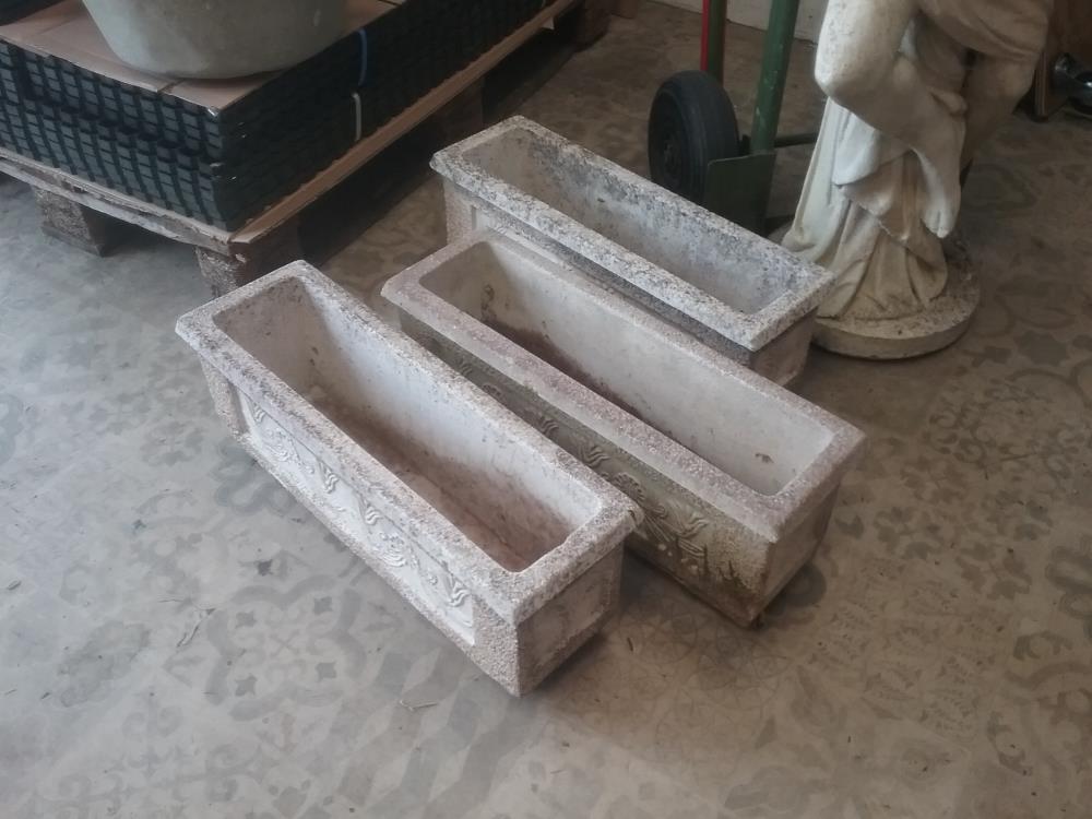 JARDINIERE PIERRE RECONSTITUÉE