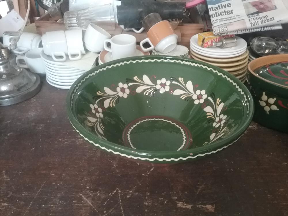 SALADIER EMAILLE VERT