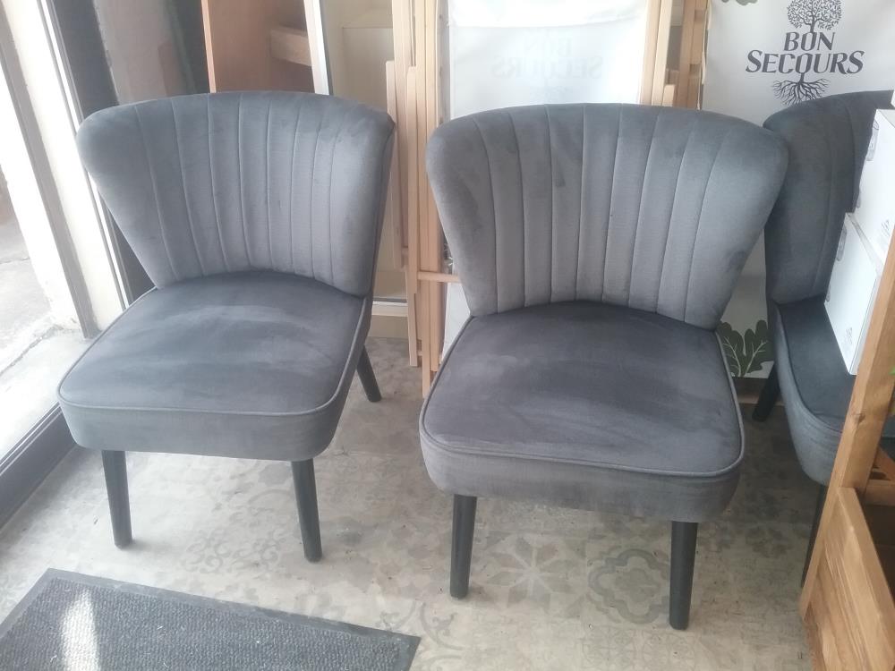 FAUTEUIL GRIS 