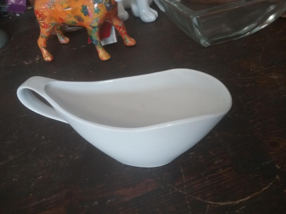 SAUCIERE BLANCHE