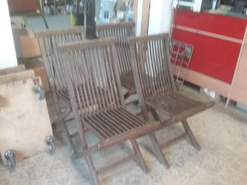 4 CHAISES PLIANTES JARDIN