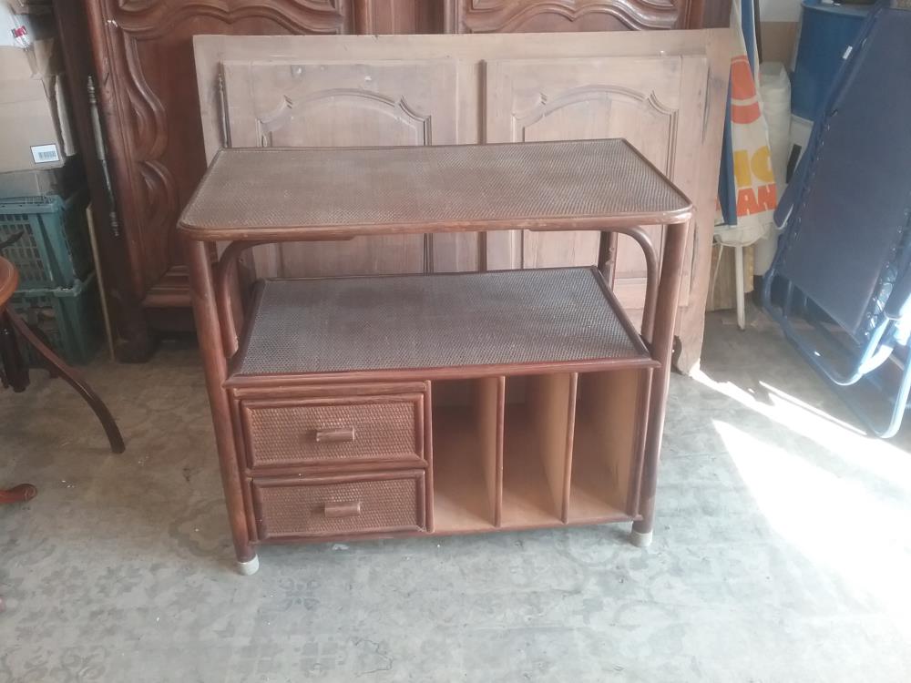 MEUBLE OSIER ROTIN