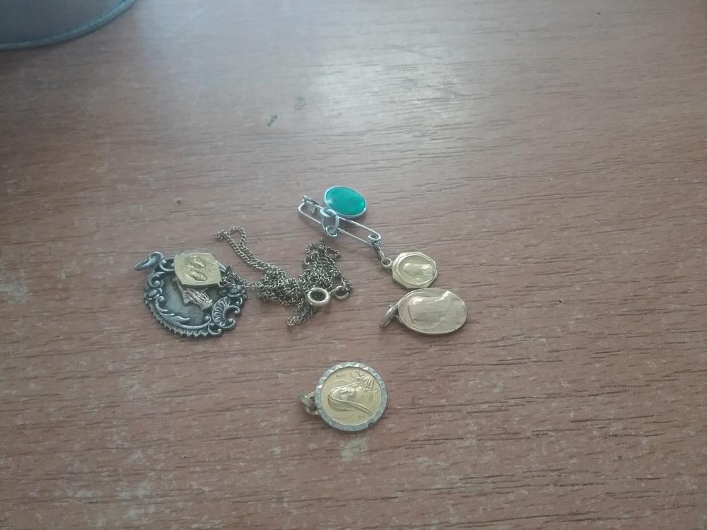 LOT MEDAILLES RELIGIEUSES