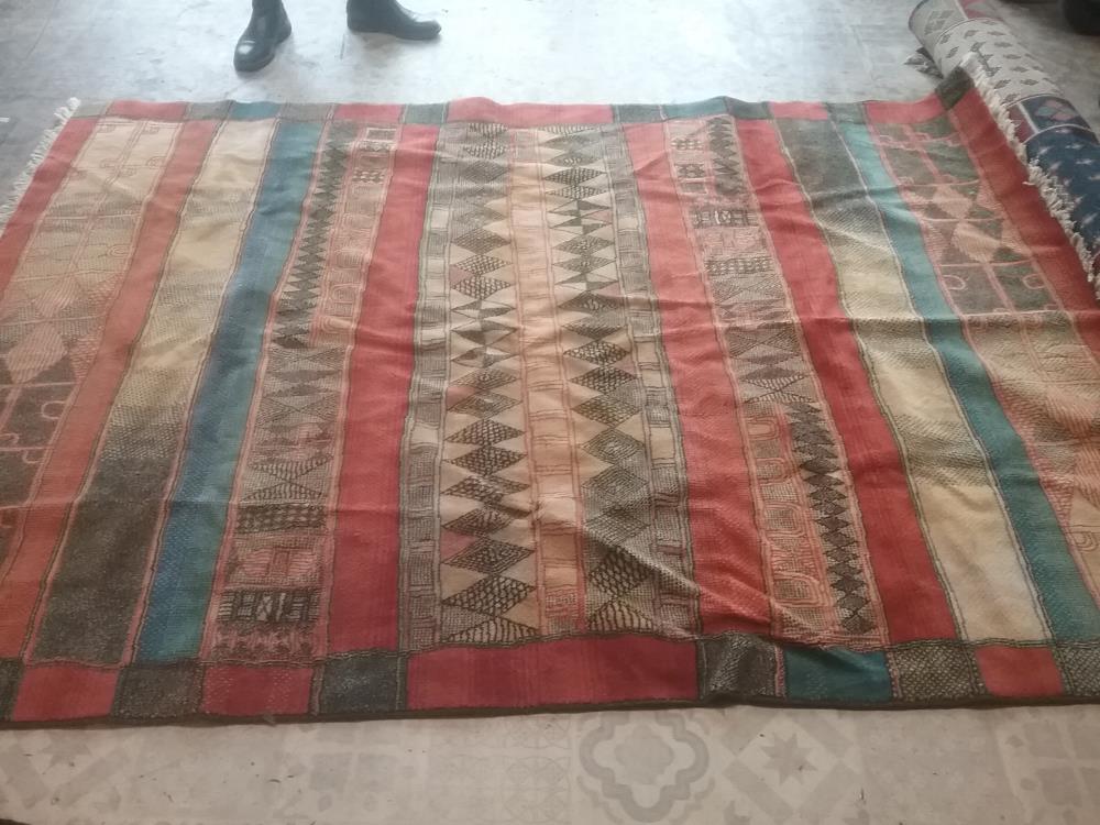 TAPIS GEOMETRIE 170X230
