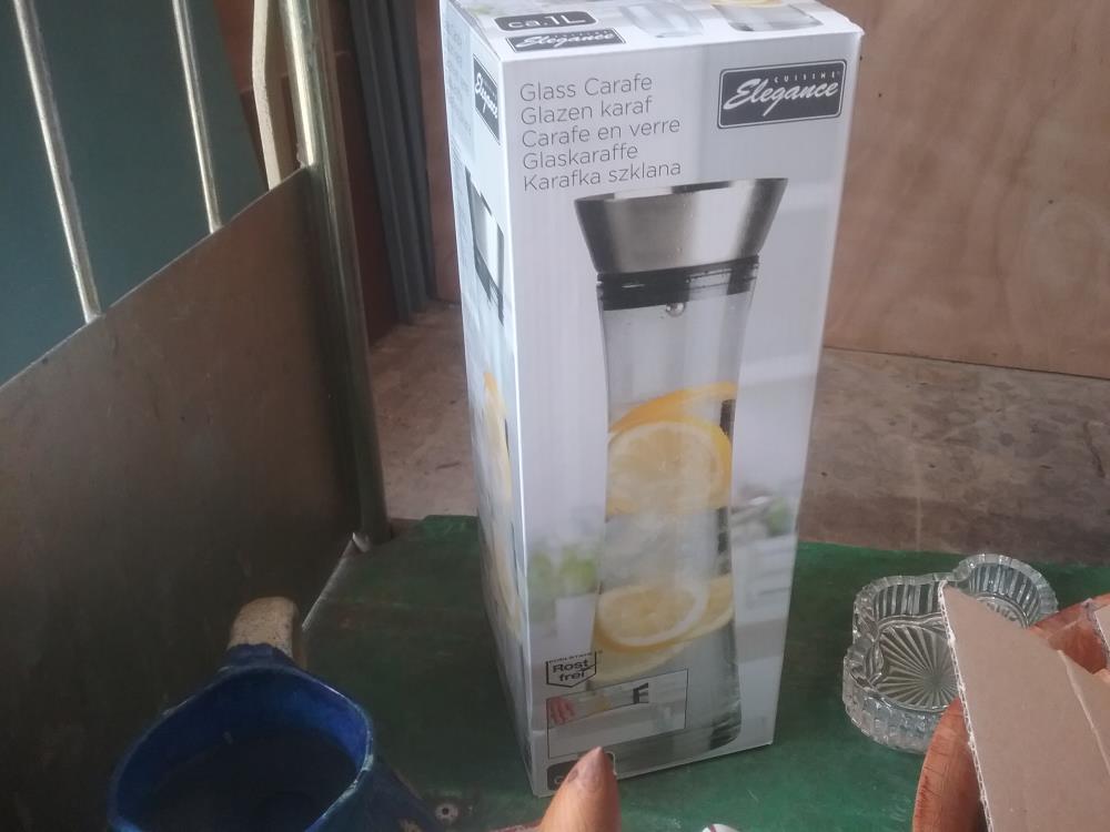 CARAFE VERRE