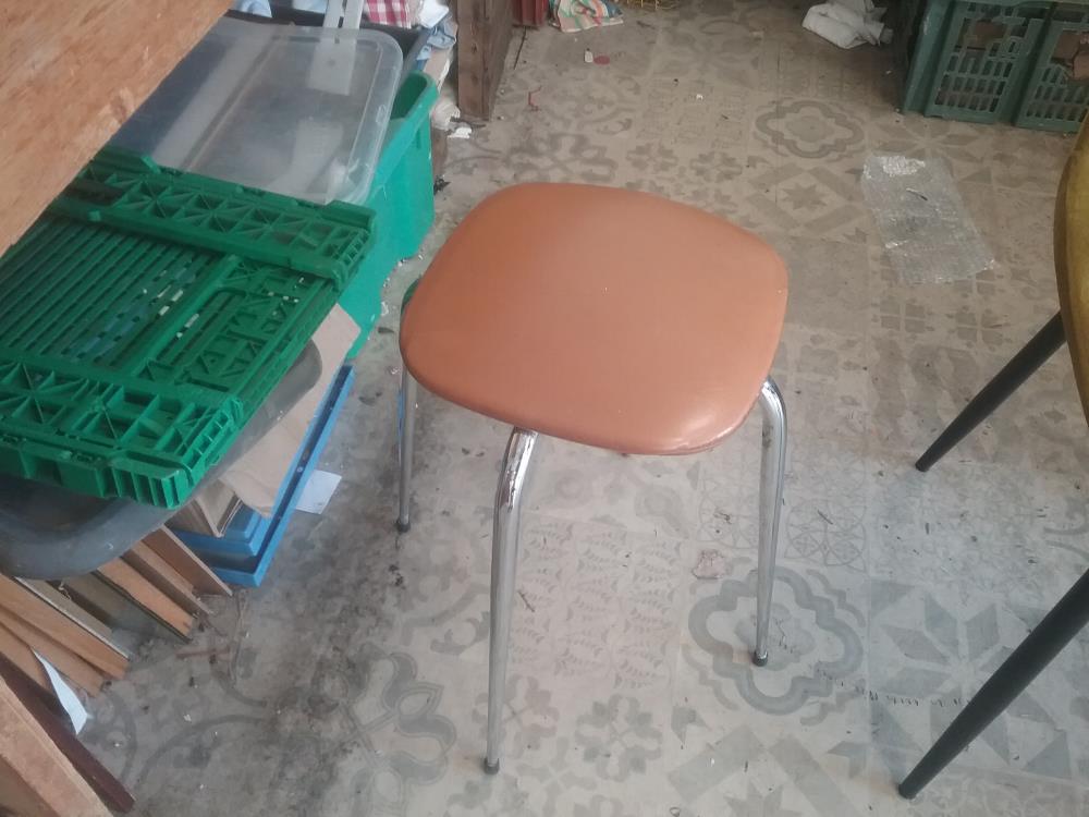 TABOURET VINTAGE 