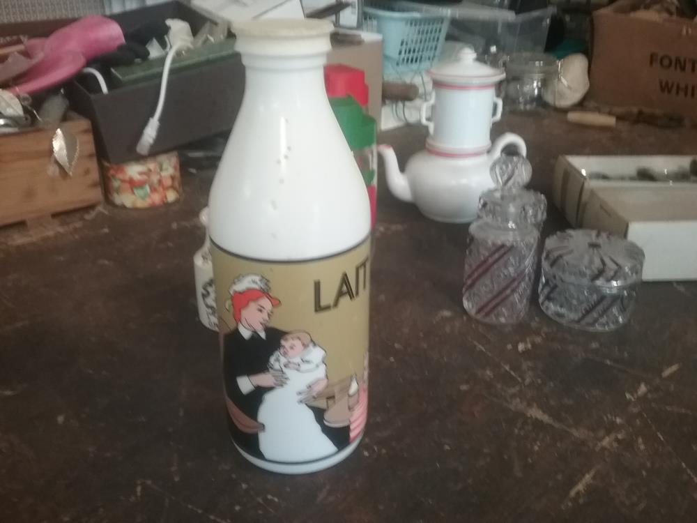 BOUTEILLE DE LAIT ANCIENNE