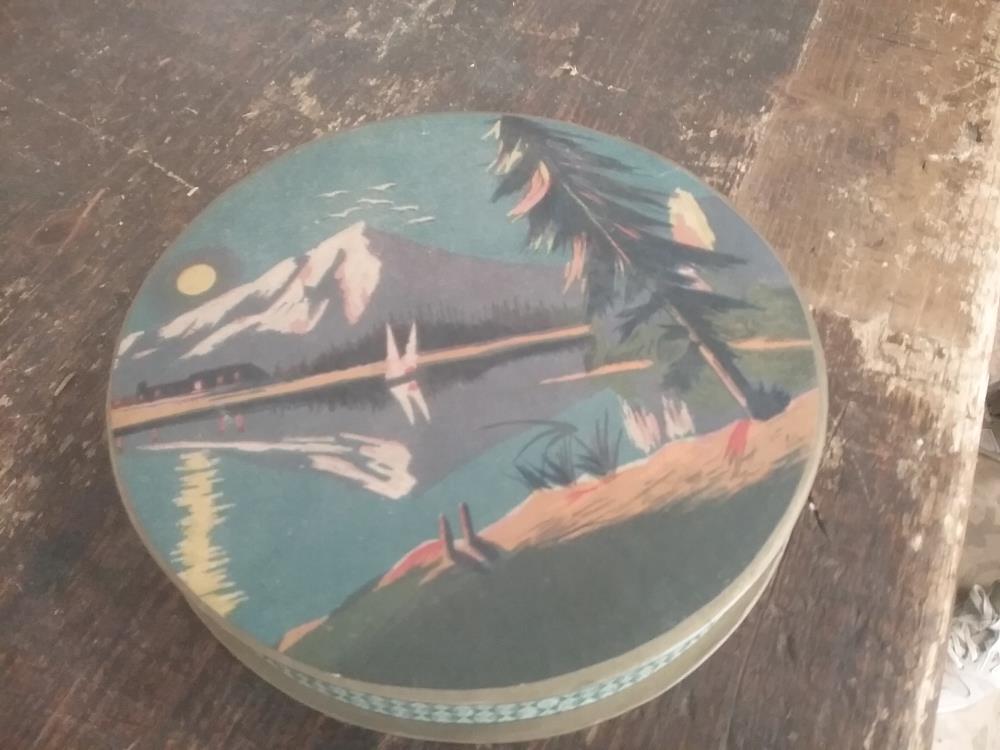 BOITE GATEAUX ANCIENNE