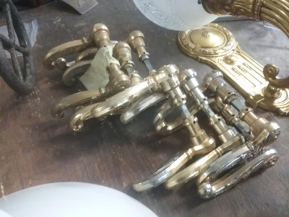 LOT DE POIGNEES ANCIENNE