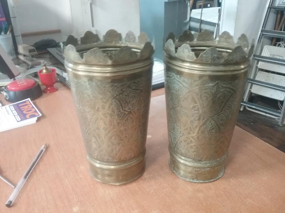 PAIRE DE VASES MAROC 