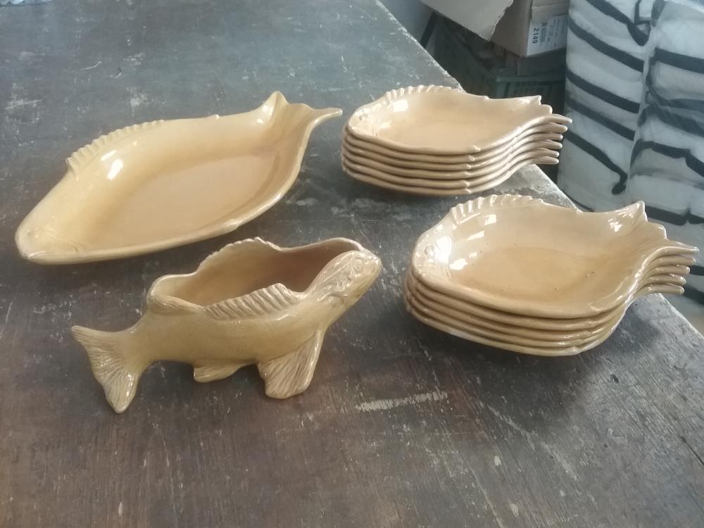 SERVICE DE VAISSELLE POISSON PICHON