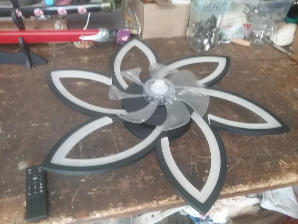 PLAFONIER VENTILATEUR 