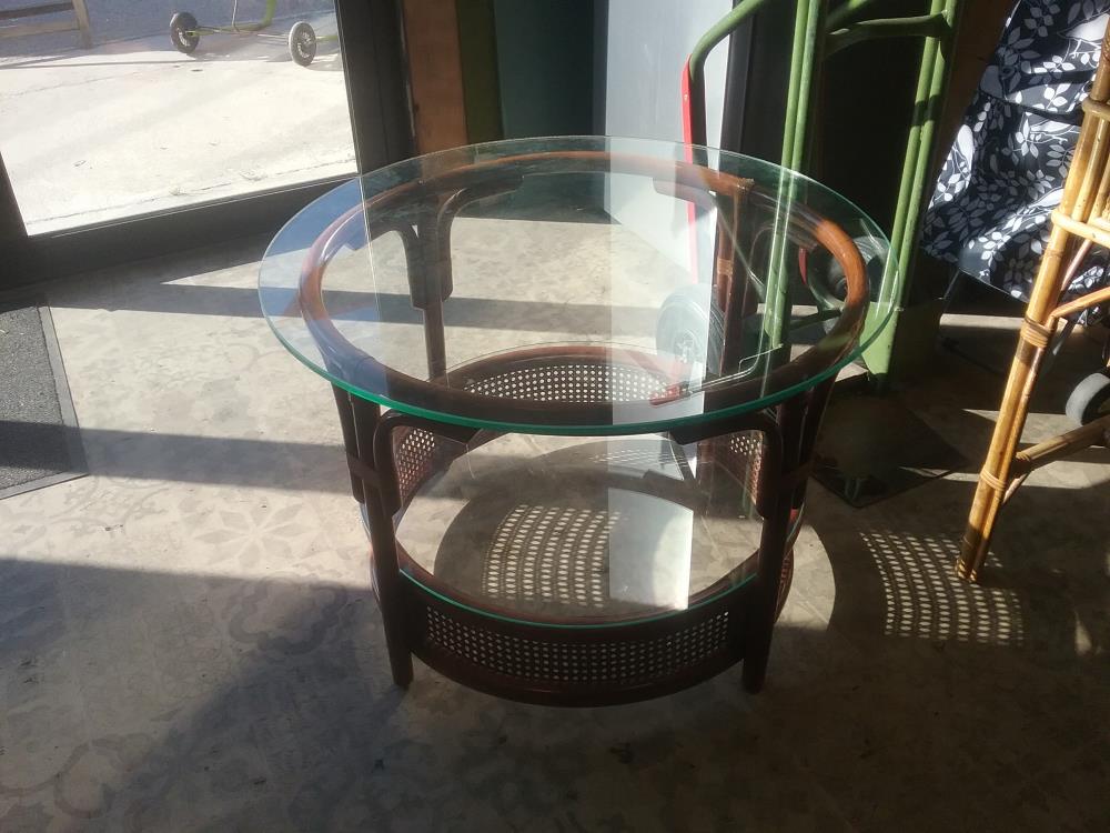 TABLE BASSE ROTIN RONDE VERRE