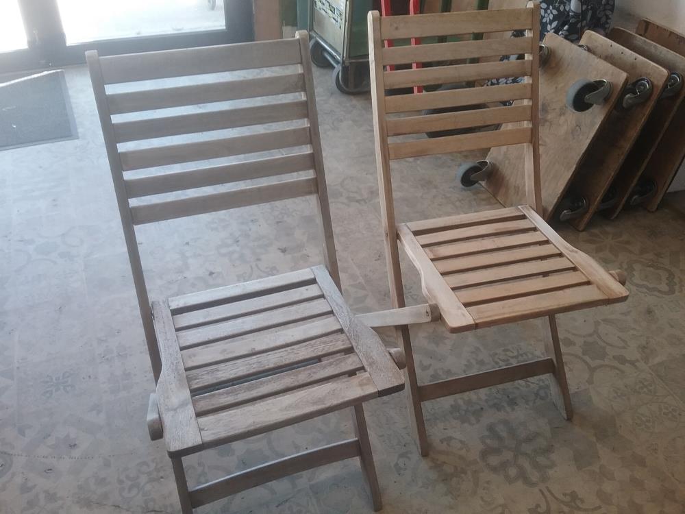 PAIRE DE CHAISES JARDIN BOIS EXOTIQUE 