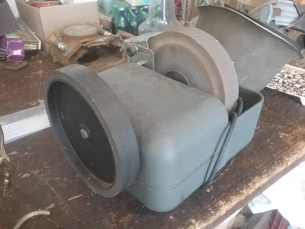 TOUR A MEULER AIGUISER