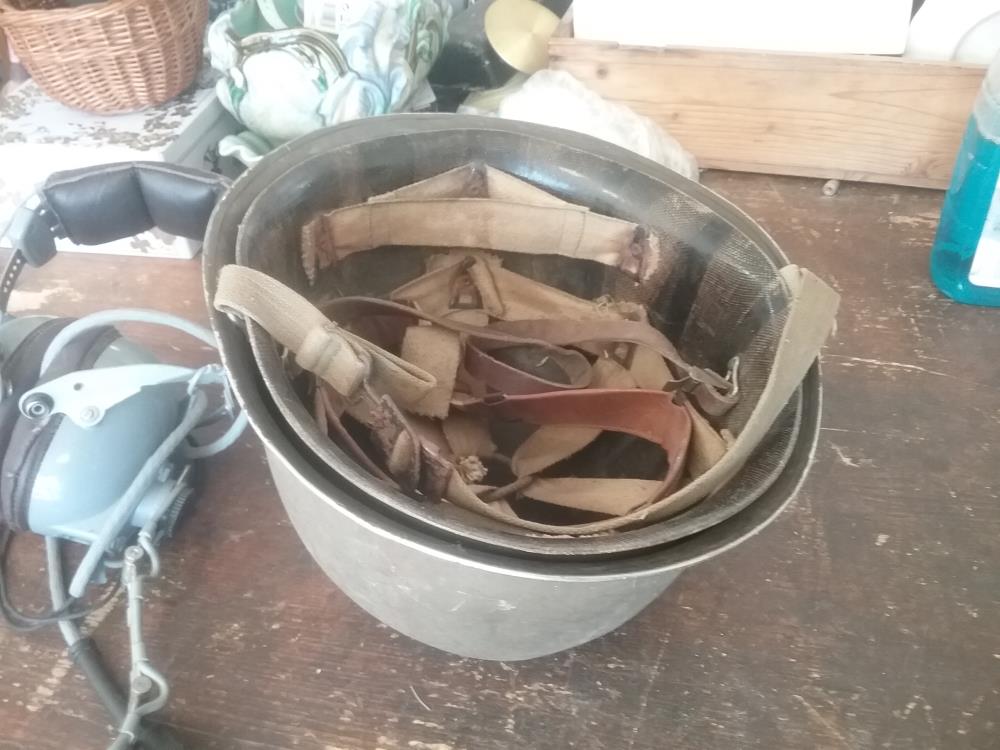 CASQUE MOURD ET SOUS CASQUE