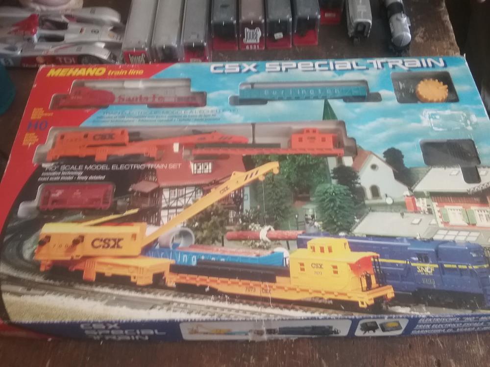 TRAIN BOITE CSX HO