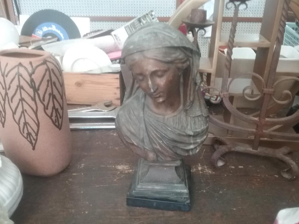 BUSTE VIERGE 