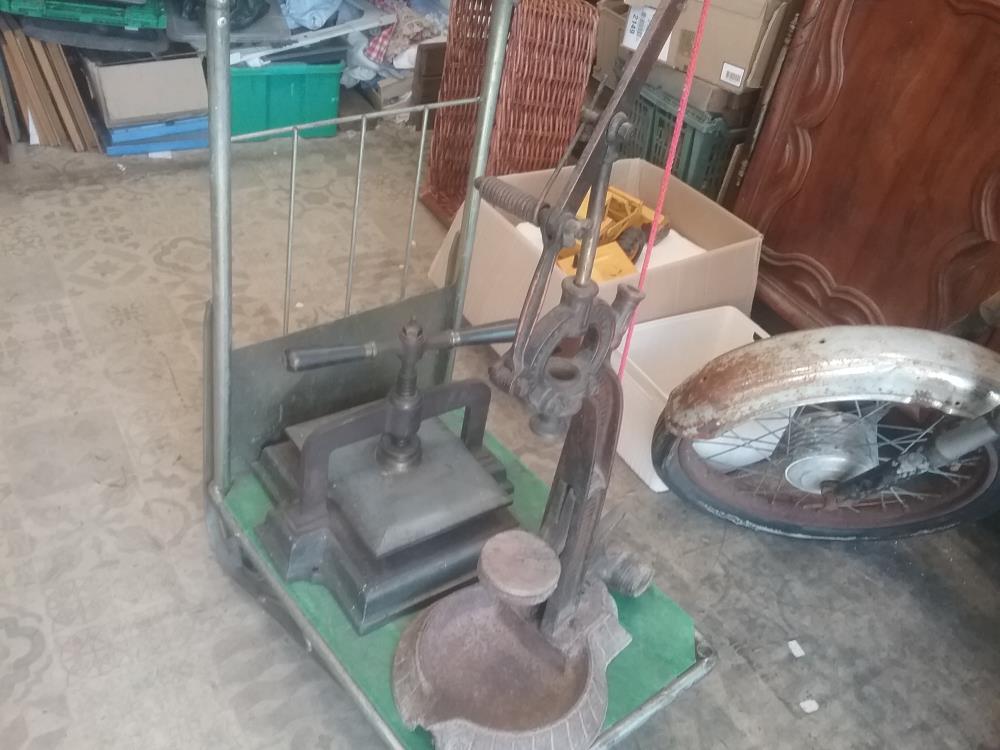 ENBOUCHOIR GM ANCIEN