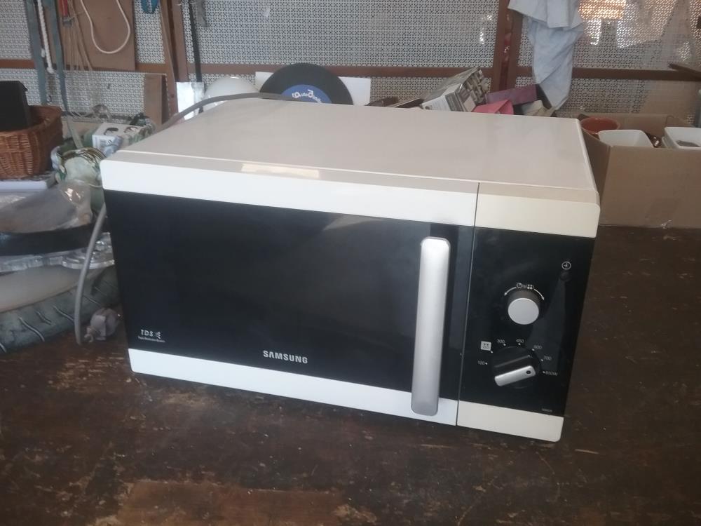 MICRO ONDE SAMSUNG 