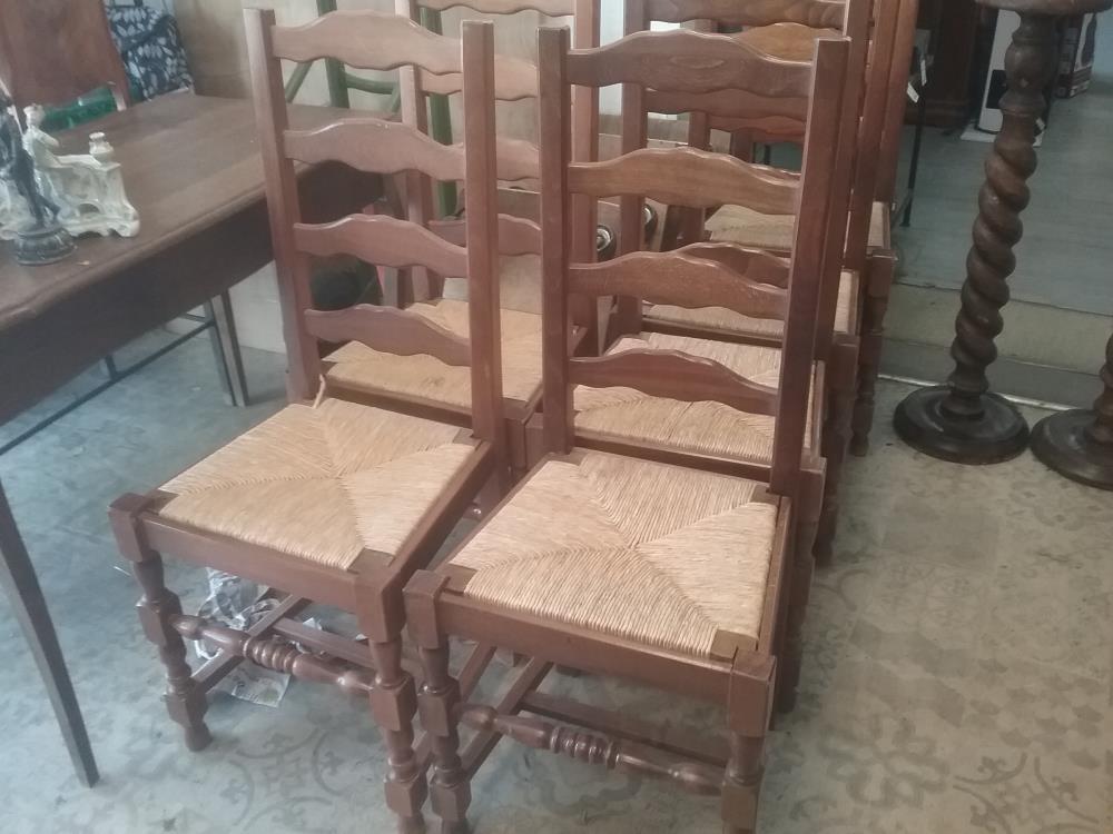 6 CHAISES PAILLEES