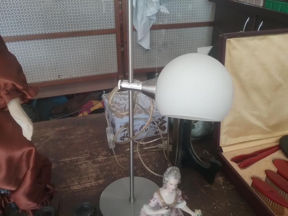 LAMPE DE CHEVET