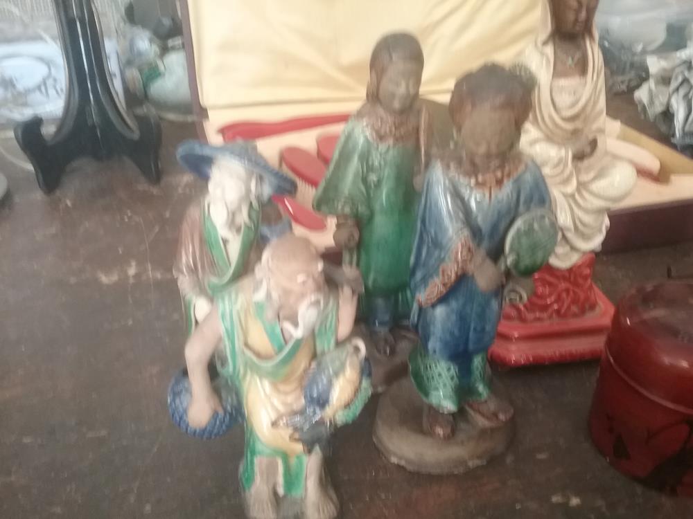 PERSONNAGE TERRE CUITE ASIE