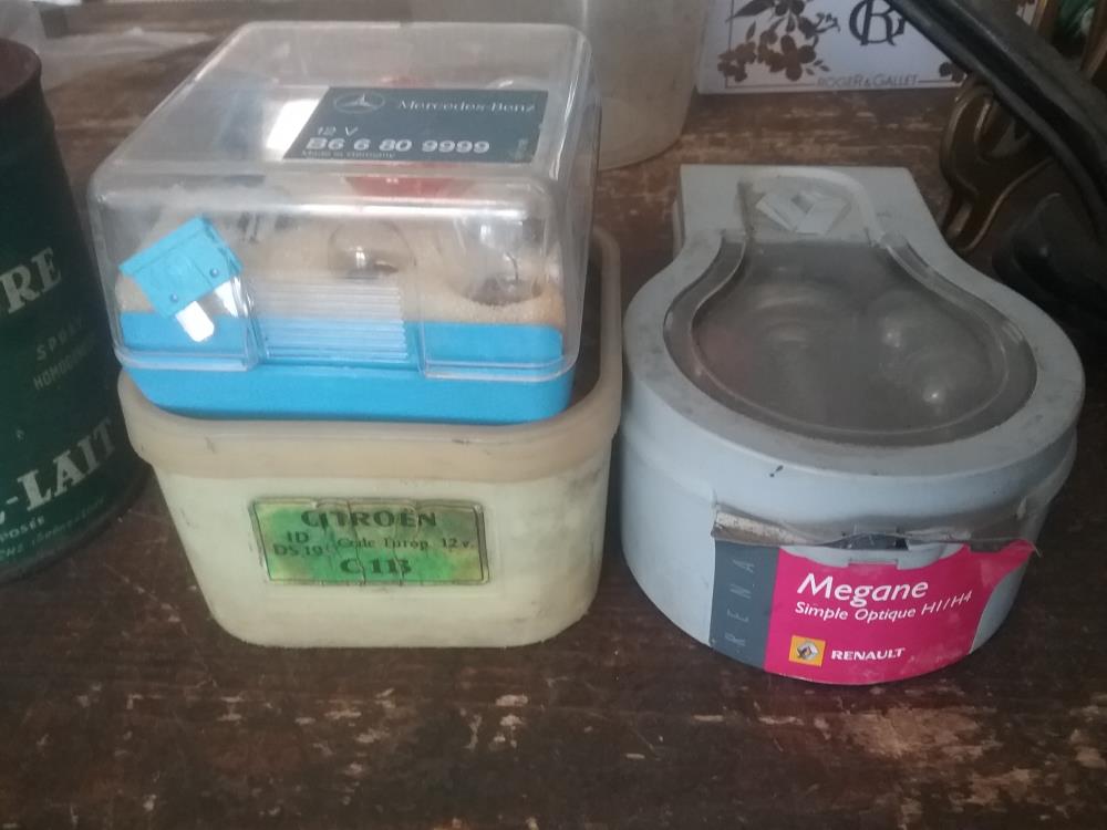 BOITE EMPOULE COLLEC