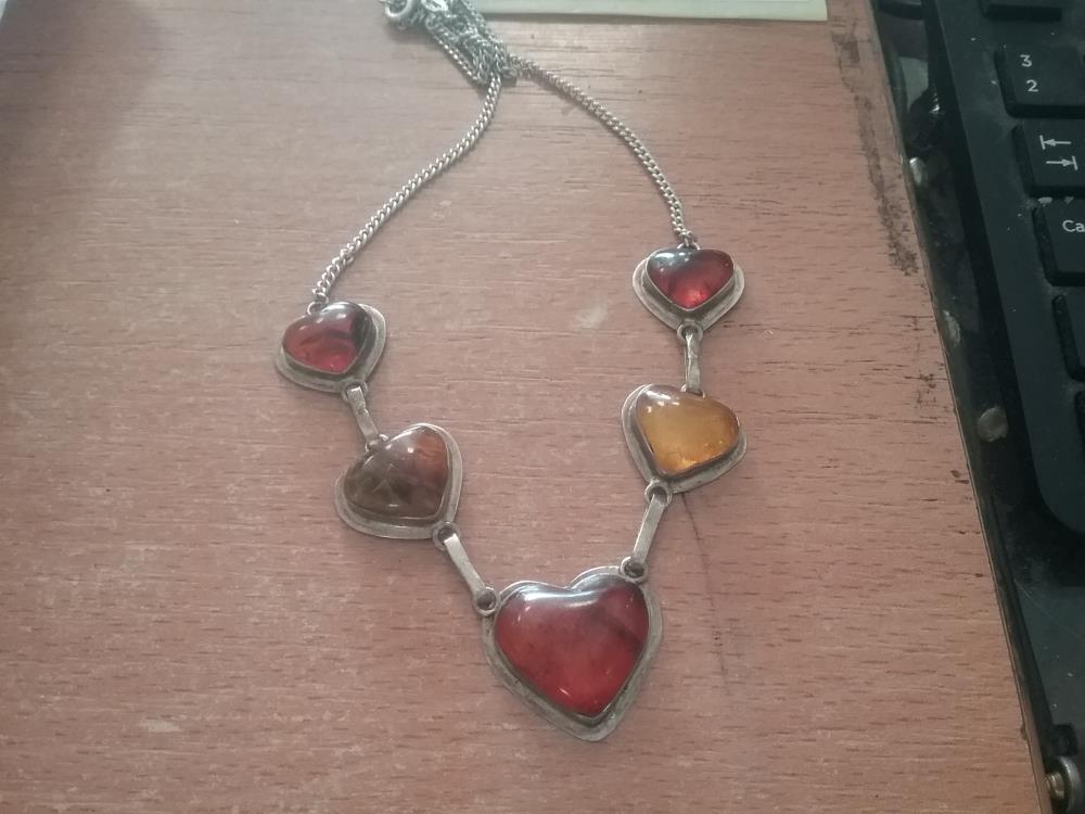 COLLIER ARGENT ET AMBRE 